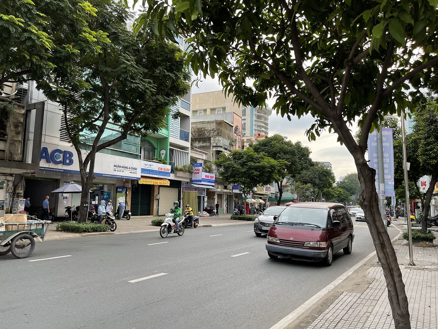 Bán nhá mặt tiền Đường Trần Minh Quyền, Quận 10 tuyệt phẩm 3 lầu khu kinh doanh- thương mại sầm uất